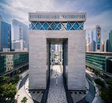 مرور عشرون عاما علي تاسيس المركز المالي في دبي بـ"ارباح" 55 %